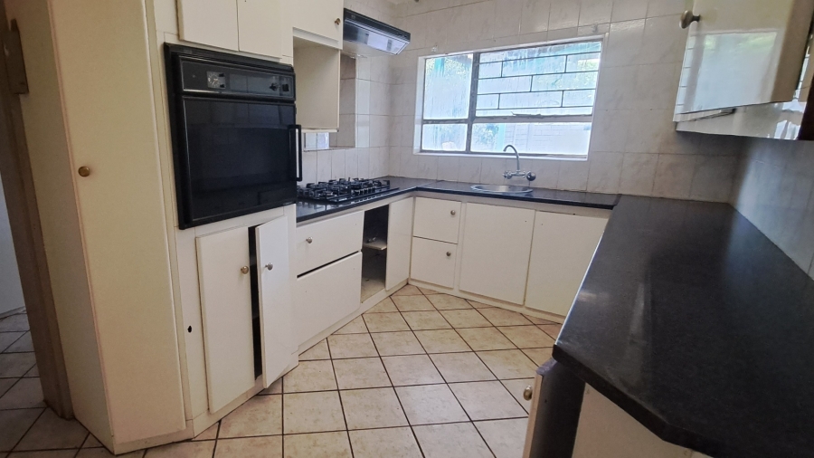 4 Bedroom Property for Sale in Protea Park North West